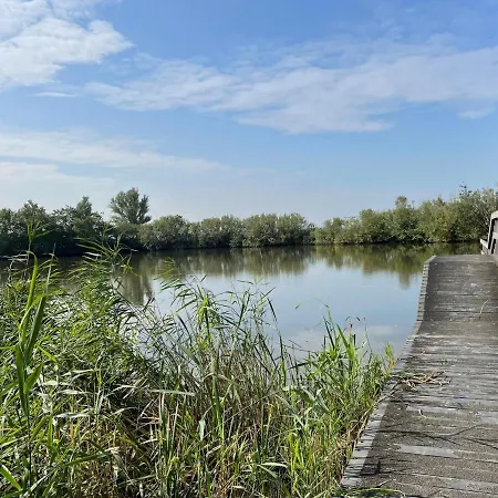 Hip In By Droomvilla