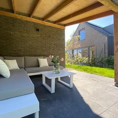 Hip In By Droomvilla Holiday home *